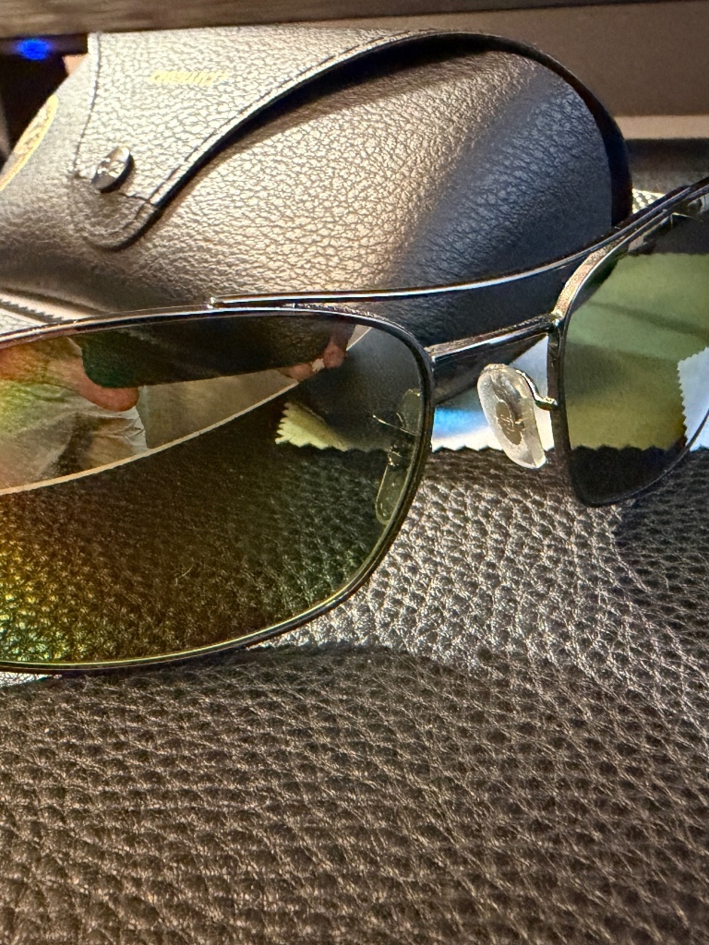 New Men's Ray-Ban Sunglasses - Chrome